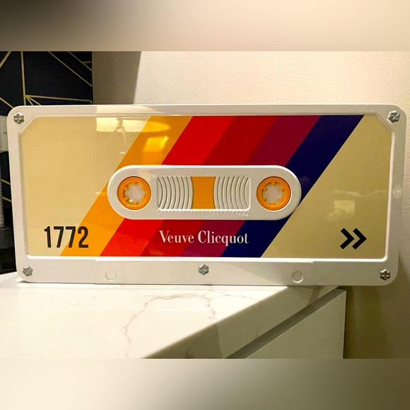 Veuve Other Veuve Clicquot Champagne Collectors Tin Metal Box